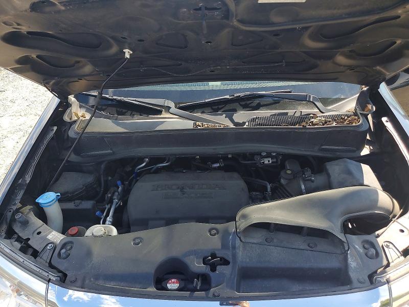 Photo 11 from auction – 2015 HONDA PILOT with VIN 5FNYF4H93FB047853