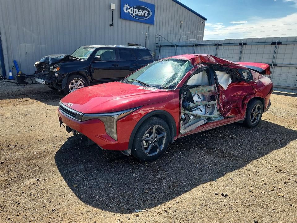 KIA K4 2025 with VIN 3KPFT4DE8SE094119 - Photo from auction