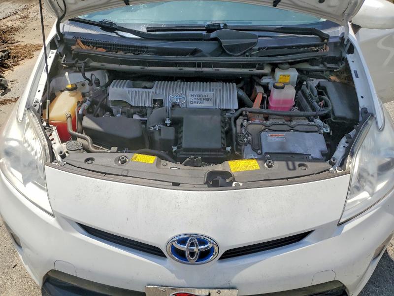 Photo 11 from auction – 2012 TOYOTA PRIUS with VIN JTDKN3DU3C5471110