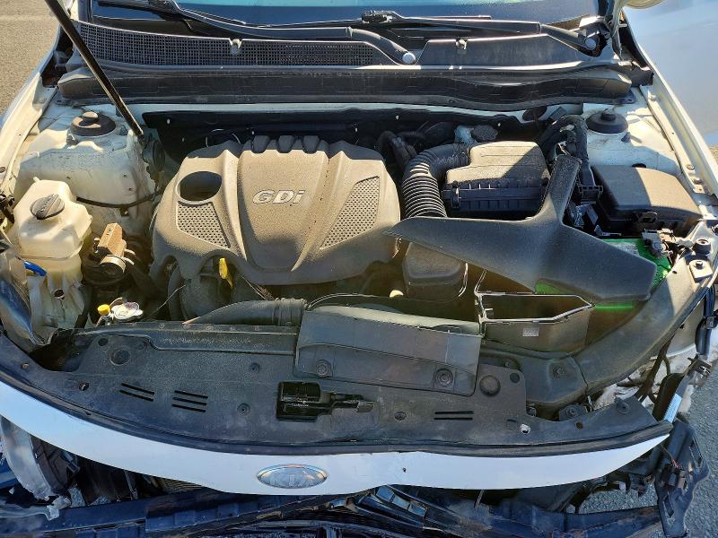Photo 11 from auction – 2013 KIA OPTIMA with VIN KNAGM4A71D5382986
