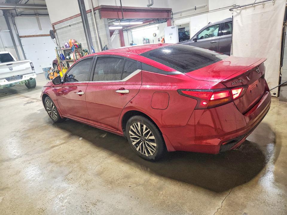 Photo 2 from auction – 2024 NISSAN ALTIMA with VIN 1N4BL4DW2RN362780