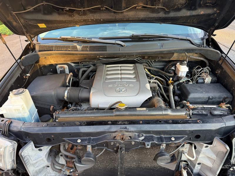 Photo 7 from auction – 2010 TOYOTA TUNDRA with VIN 5TFDY5F13AX157702