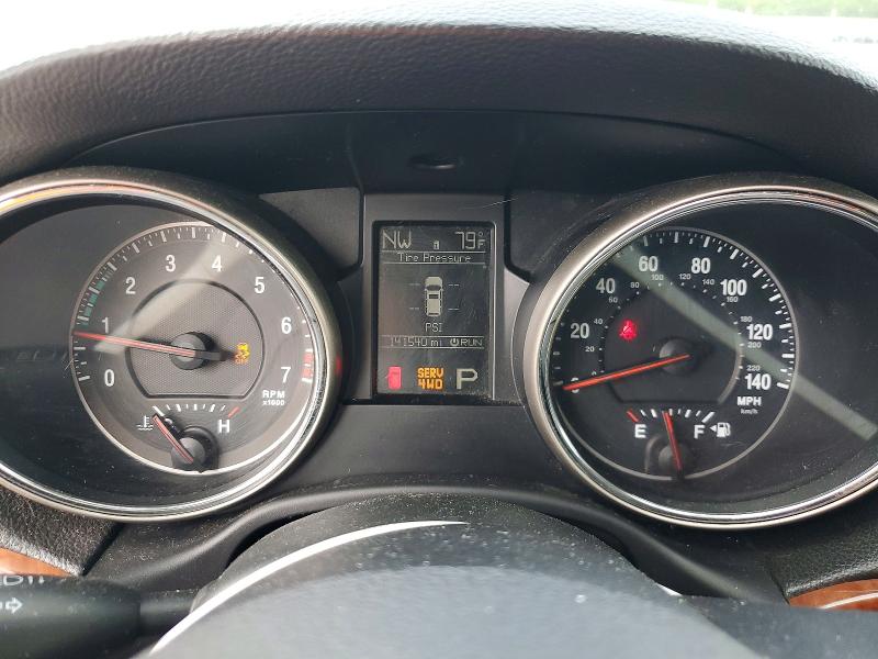 Photo 9 from auction – 2011 JEEP GRAND CHEROKEE with VIN 1J4RR5GG1BC552096
