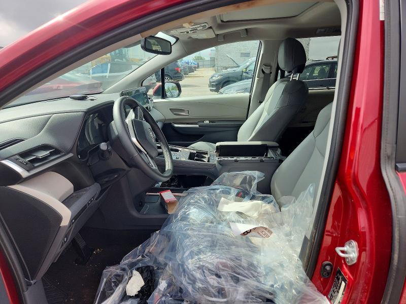 Photo 7 from auction – 2023 TOYOTA SIENNA with VIN 5TDYRKEC4PS161840
