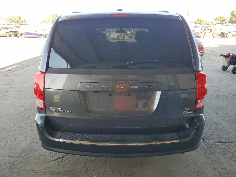 Photo 6 from auction – 2017 DODGE GRAND CARAVAN with VIN 2C4RDGCG9HR852684