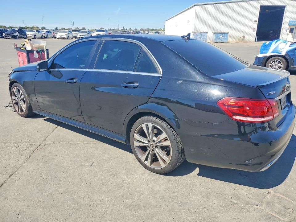 Снимка 2 от търг – 2014 MERCEDES-BENZ E с VIN WDDHF5KB1EB014228