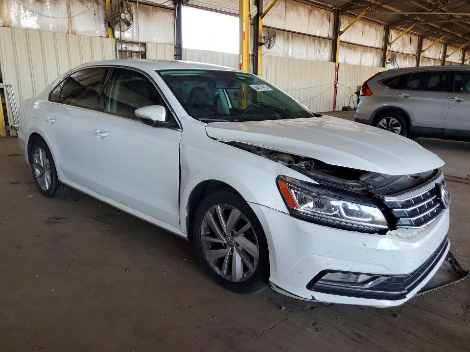 Photo 4 from auction – 2018 VOLKSWAGEN PASSAT with VIN 1VWBA7A3XJC021331