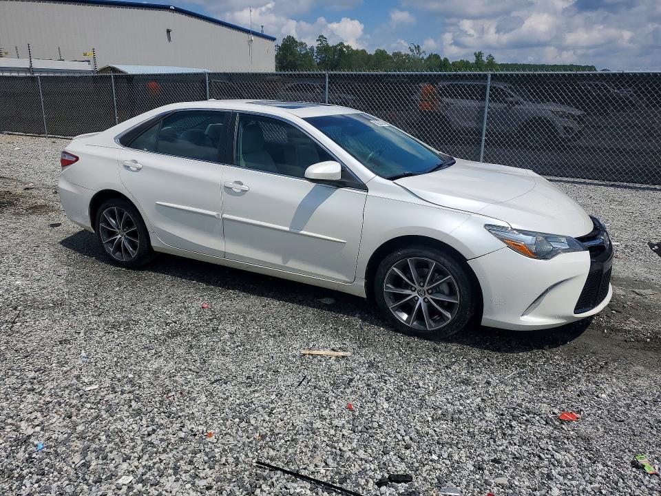 Photo 4 from auction – 2015 TOYOTA CAMRY with VIN 4T1BF1FK5FU937770