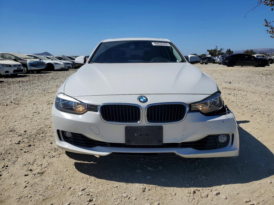 Photo 5 from auction – 2014 BMW 328 with VIN WBA3C1C58EK114306