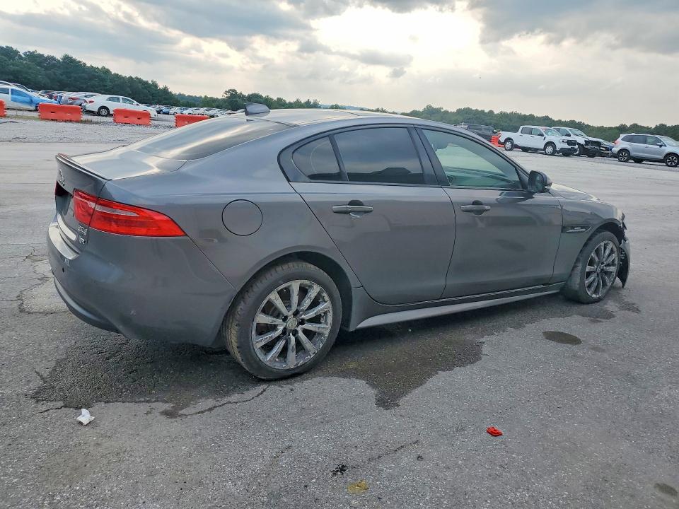 Photo 3 from auction – 2017 JAGUAR XE with VIN SAJAL4BN4HA971585