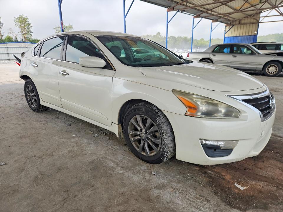 Снимка 4 от търг – 2015 NISSAN ALTIMA с VIN 1N4AL3AP3FC472747