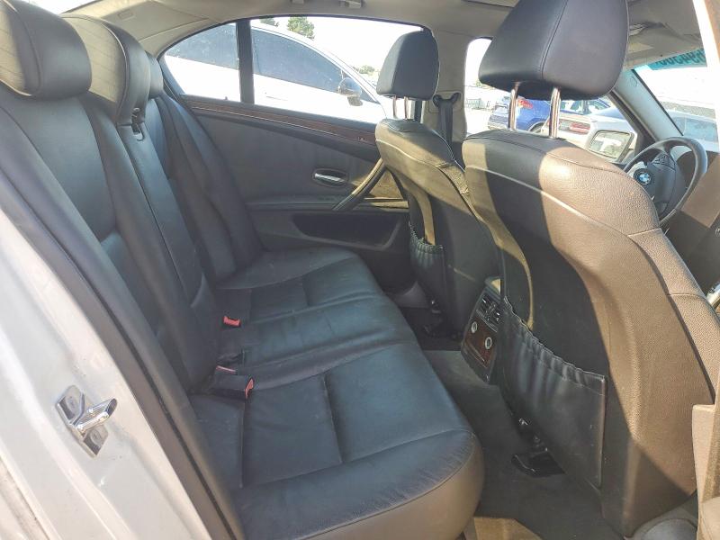 Photo 10 from auction – 2008 BMW 528 with VIN WBANU53508CT01731