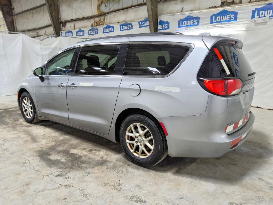 Photo 2 from auction – 2020 CHRYSLER VOYAGER with VIN 2C4RC1DG1LR266083