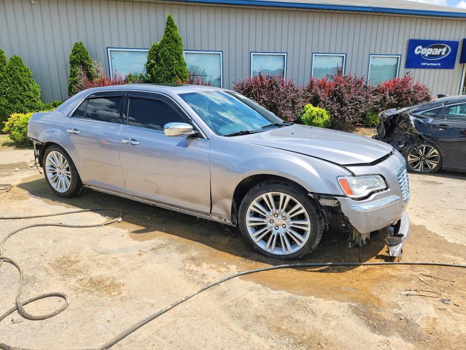 Zdjęcie 4 z aukcji – 2014 CHRYSLER 300C z VIN 2C3CCAEG2EH214088