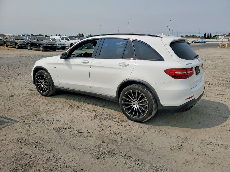 Снимка 2 от търг – 2018 MERCEDES-BENZ GLC с VIN WDC0G6EB1JF472788