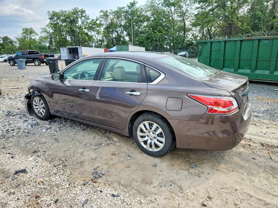 Photo 2 from auction – 2015 NISSAN ALTIMA with VIN 1N4AL3AP4FN336051