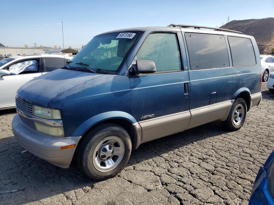 CHEVROLET ASTRO 2002 with VIN 1GNDM19X82B149492 - Photo from auction