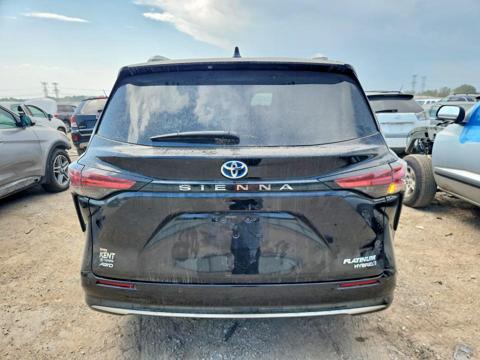 Photo 6 from auction – 2023 TOYOTA SIENNA with VIN 5TDESKFC7PS101296