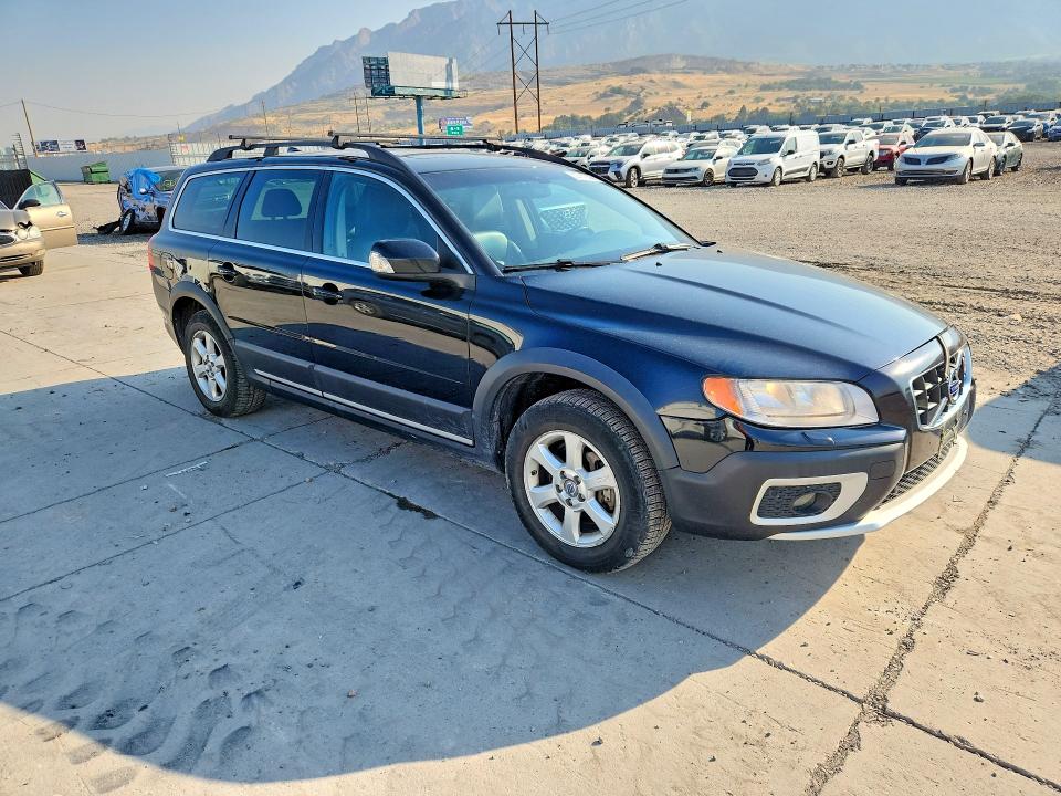 Photo 4 from auction – 2011 VOLVO XC70 with VIN YV4952BZ8B1106299