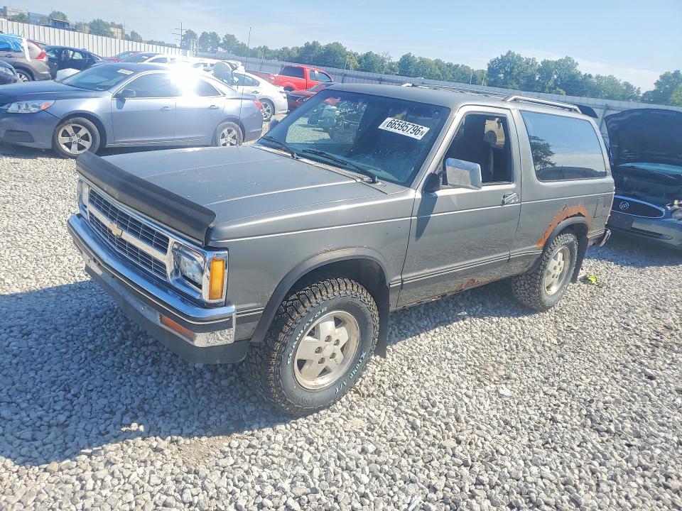 Снимка 1 от търг – 1989 CHEVROLET BLAZER с VIN 1GNCT18Z8K0103996