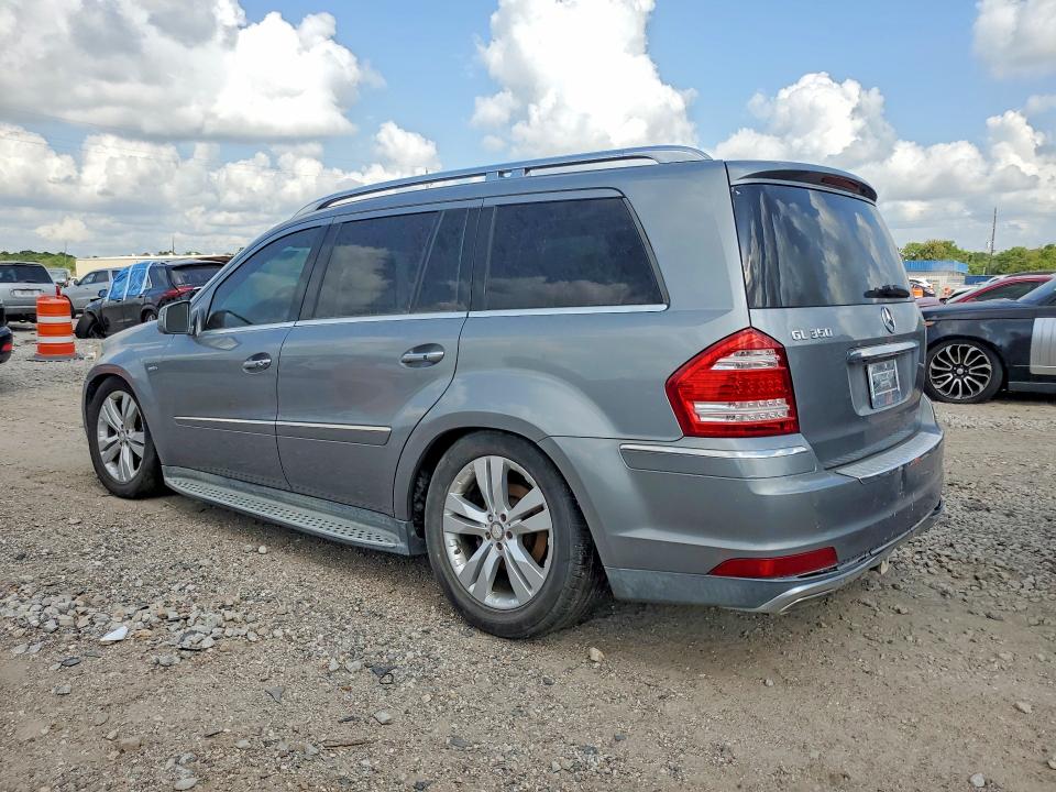 Photo 2 from auction – 2012 MERCEDES-BENZ GL with VIN 4JGBF2FE0CA778279