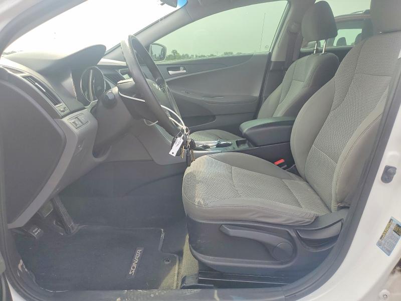 Photo 7 from auction – 2013 HYUNDAI SONATA with VIN 5NPEB4AC1DH604276