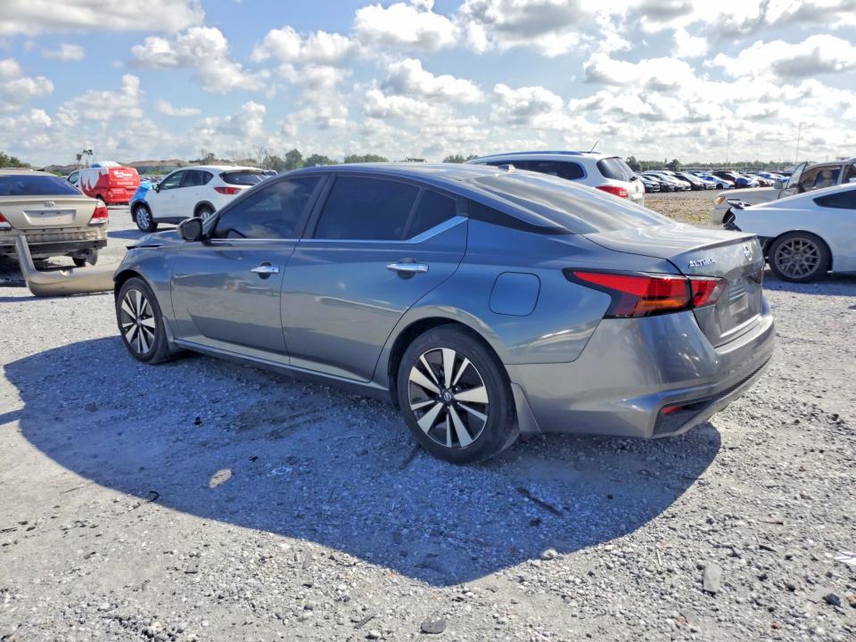 Снимка 2 от търг – 2022 NISSAN ALTIMA с VIN 1N4BL4DV6NN360645