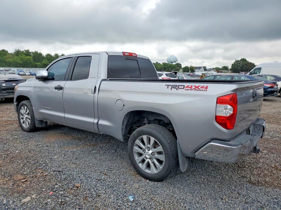 Photo 2 from auction – 2016 TOYOTA TUNDRA with VIN 5TFRM5F11GX099499