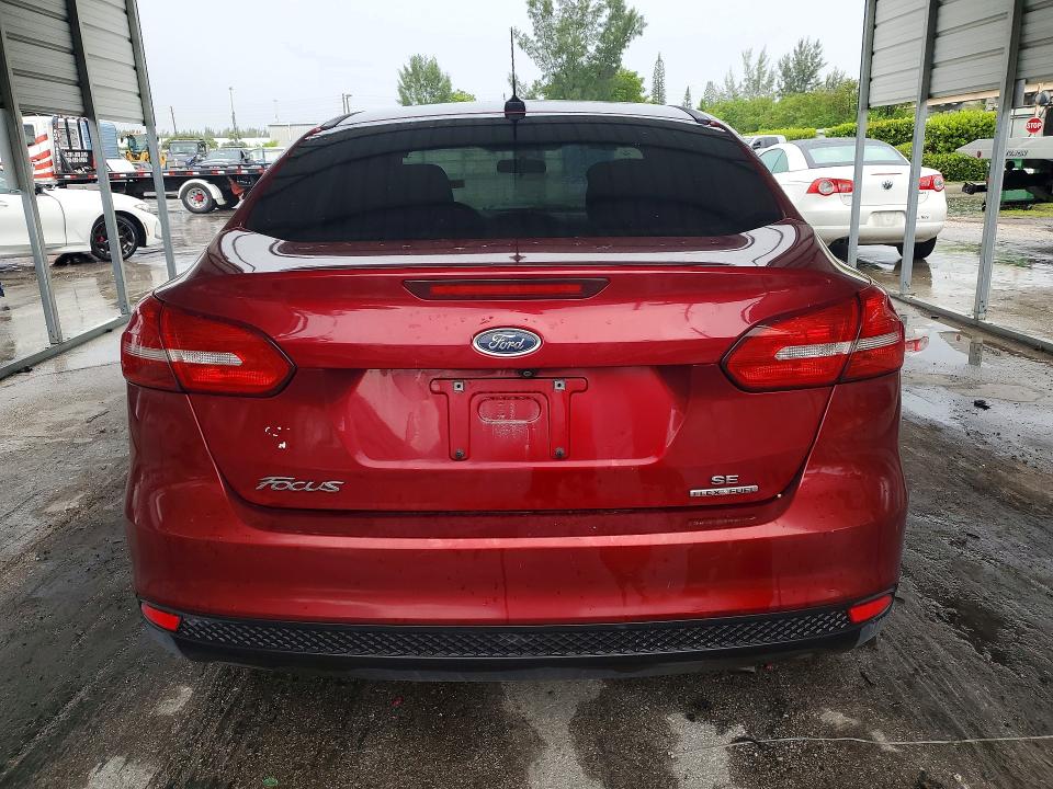 Photo 6 from auction – 2016 FORD FOCUS with VIN 1FADP3F29GL236877