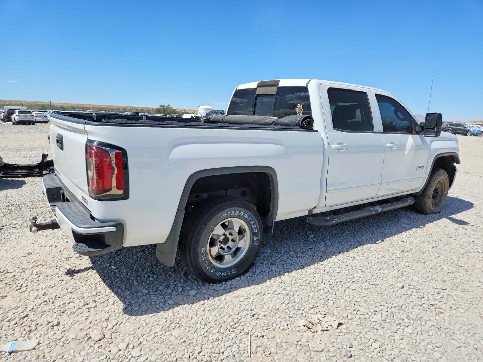 Photo 3 from auction – 2018 GMC SIERRA with VIN 3GTU2NEJ2JG111169
