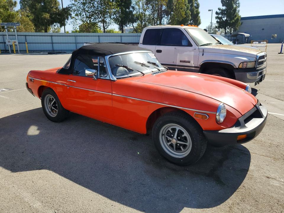 Photo 4 from auction – 1978 MG MGB MK IV with VIN GHN5UJ461847G