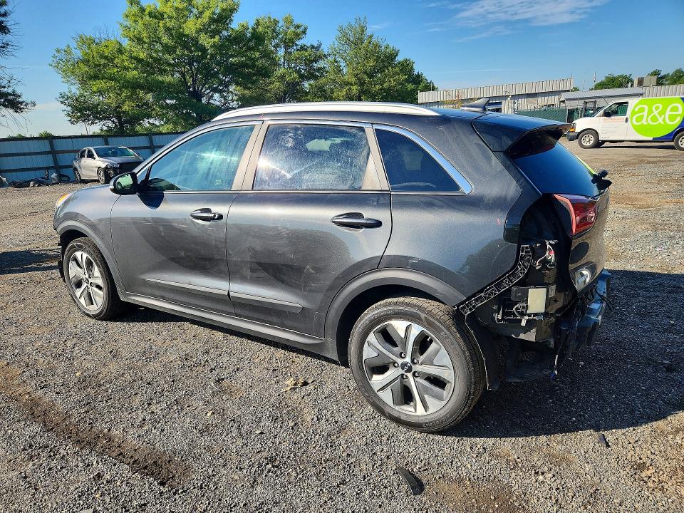 Photo 2 from auction – 2022 KIA NIRO EV with VIN KNDCC3LG6N5160327