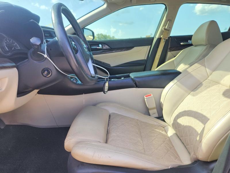 Photo 7 from auction – 2017 NISSAN MAXIMA with VIN 1N4AA6AP3HC399390