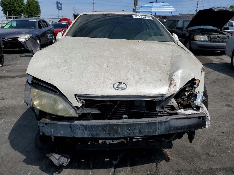 Photo 5 from auction – 1999 LEXUS ES with VIN JT8BF28G9X5055739