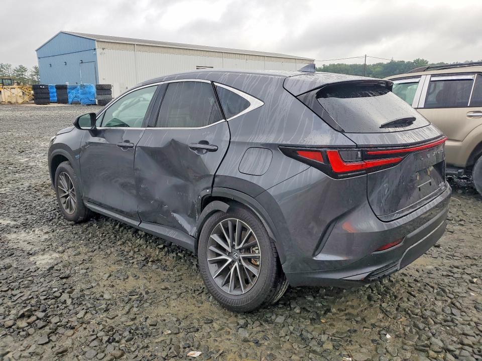 Foto 2 de la subasta – 2025 LEXUS NX con VIN 2T2GGCEZ4SC077851