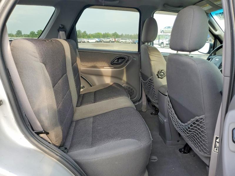 Photo 11 from auction – 2002 FORD ESCAPE with VIN 1FMYU04172KD10451