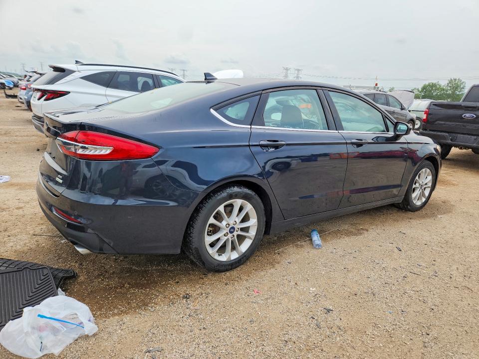 Photo 3 from auction – 2020 FORD FUSION with VIN 3FA6P0HD2LR162400