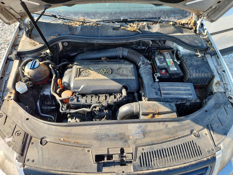 Photo 12 from auction – 2009 VOLKSWAGEN PASSAT with VIN WVWXK73C99E011828