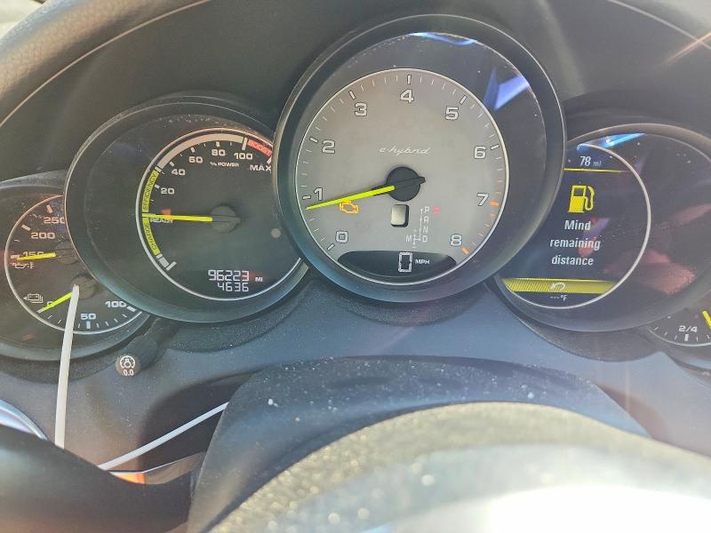 Foto 9 de la subasta – 2017 PORSCHE CAYENNE con VIN WP1AE2A24HLA74953