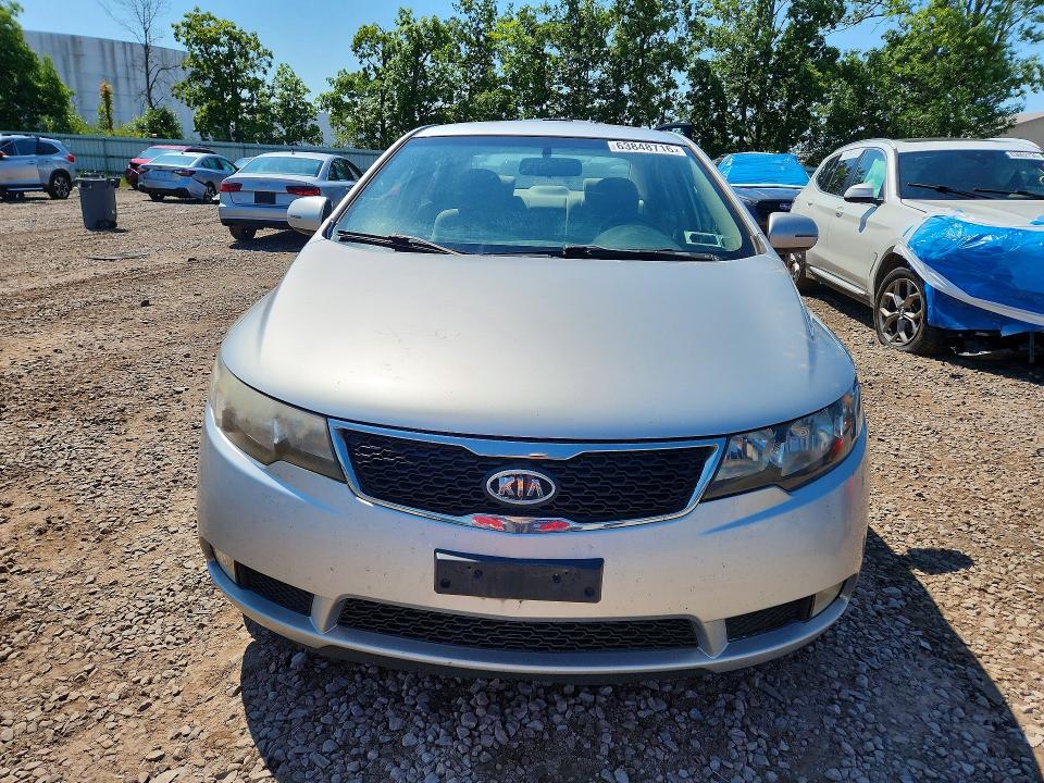 Photo 5 from auction – 2013 KIA FORTE with VIN KNAFU4A25D5740476