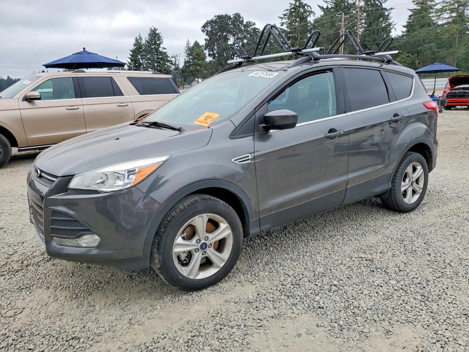FORD ESCAPE 2016 z numerem VIN 1FMCU9G92GUC60666 - Zdjęcie z aukcji