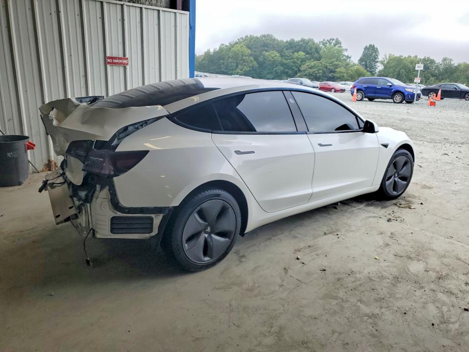 Фото 3 с аукциона – 2022 TESLA MODEL 3 с VIN 5YJ3E1EA4NF244071
