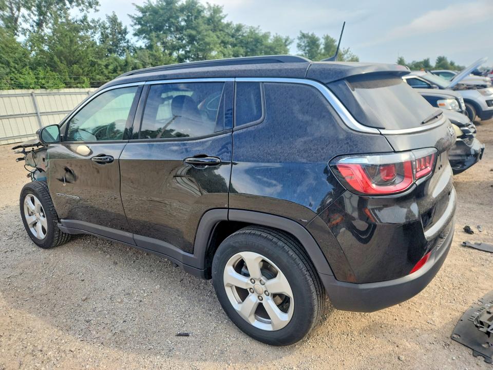 Photo 2 from auction – 2019 JEEP COMPASS with VIN 3C4NJCBB7KT699250