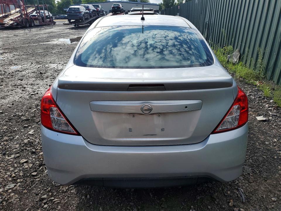 Photo 6 from auction – 2018 NISSAN VERSA with VIN 3N1CN7AP6JK415856