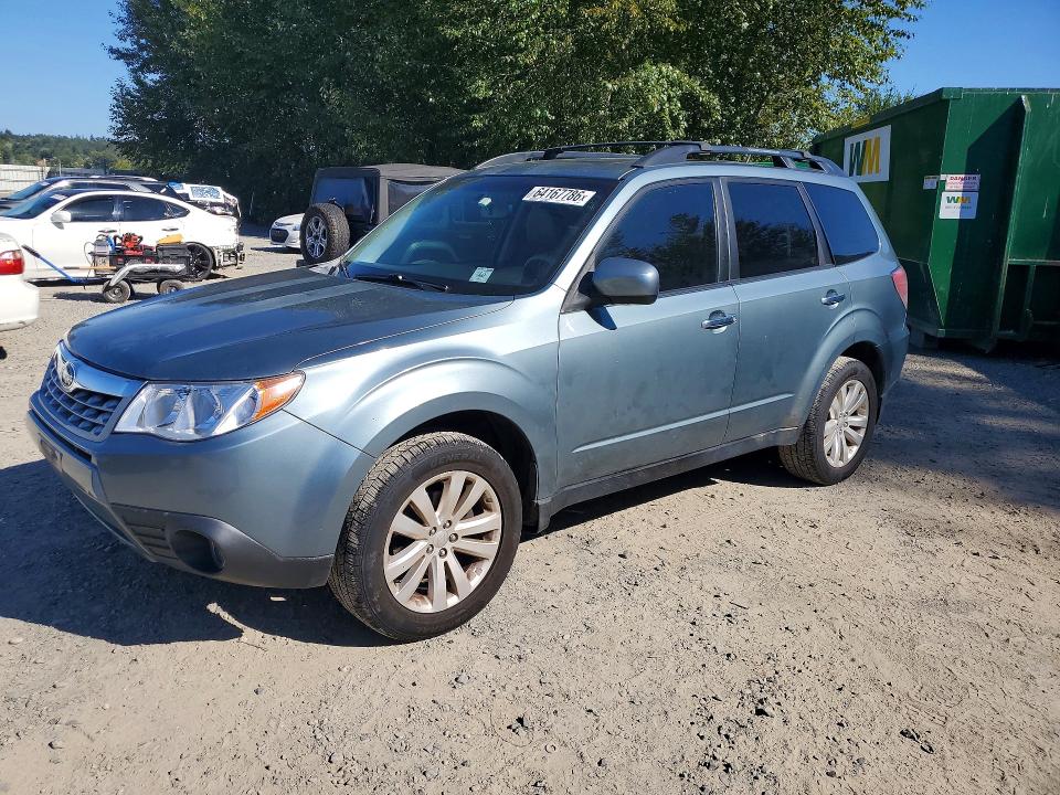 SUBARU FORESTER 2011 with VIN JF2SHAEC9BH757012 - Photo from auction