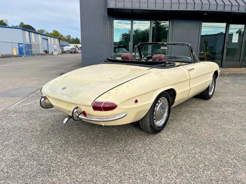 صورة رقم 4 من المزاد - 1969 ALFA ROMEO DUETTO CON مع VIN AR1480400