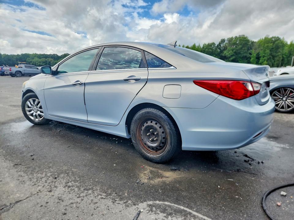 Photo 2 from auction – 2011 HYUNDAI SONATA with VIN 5NPEB4ACXBH211406