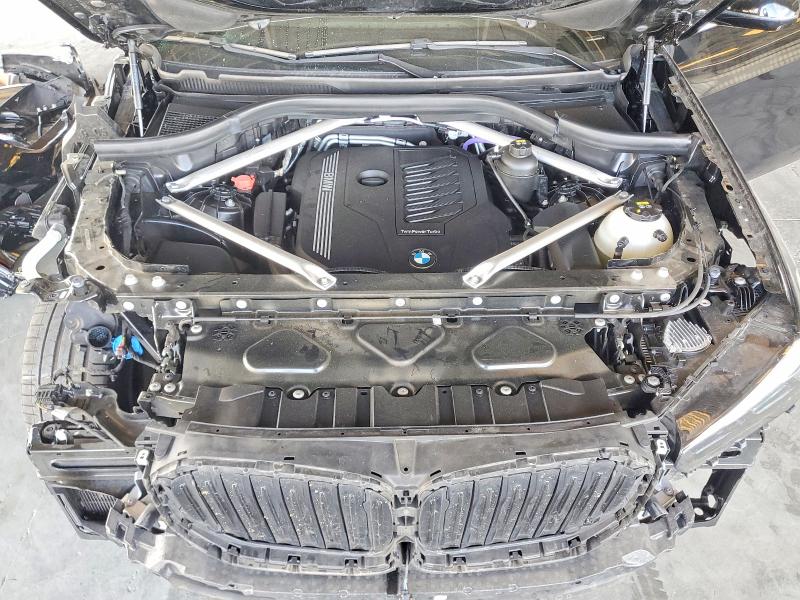 صورة رقم 12 من المزاد - 2022 BMW X5 مع VIN 5UXCR6C05N9M18072