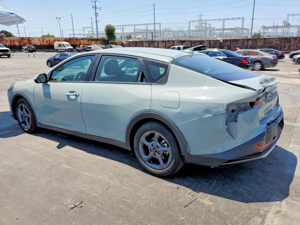 Photo 2 from auction – 2025 KIA K4 with VIN 3KPFT4DE5SE178978