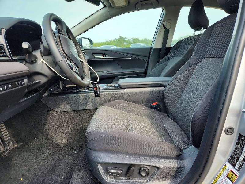 Photo 7 from auction – 2026 TOYOTA CAMRY with VIN 4T1DBADK0TU551356